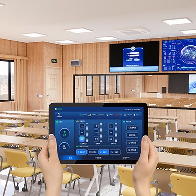 เราดีใจมากที่ได้แบ่งปันสื่อ 5 ใน 1 ของเราและควบคุมโปรเซสเซอร์แบบบูรณาการให้คุ...